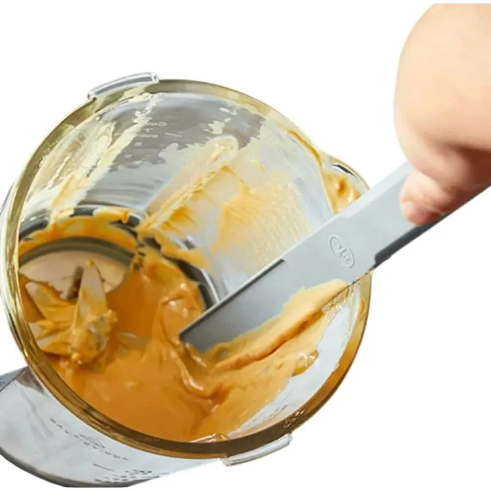 NEW Pampered Chef Long Skinny Scraper Item # 100192